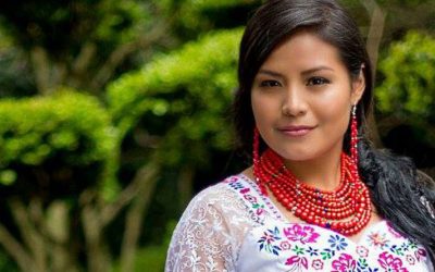 Luz Mikaela primera reina indígena de Riobamba