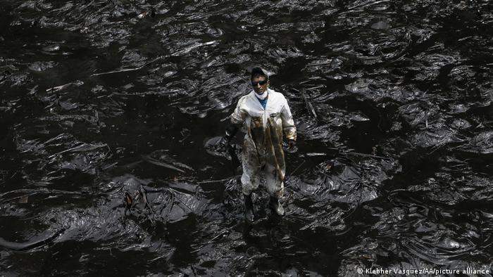 Ecuador y Perú: hay que seguir luchando contra los derrames de petróleo