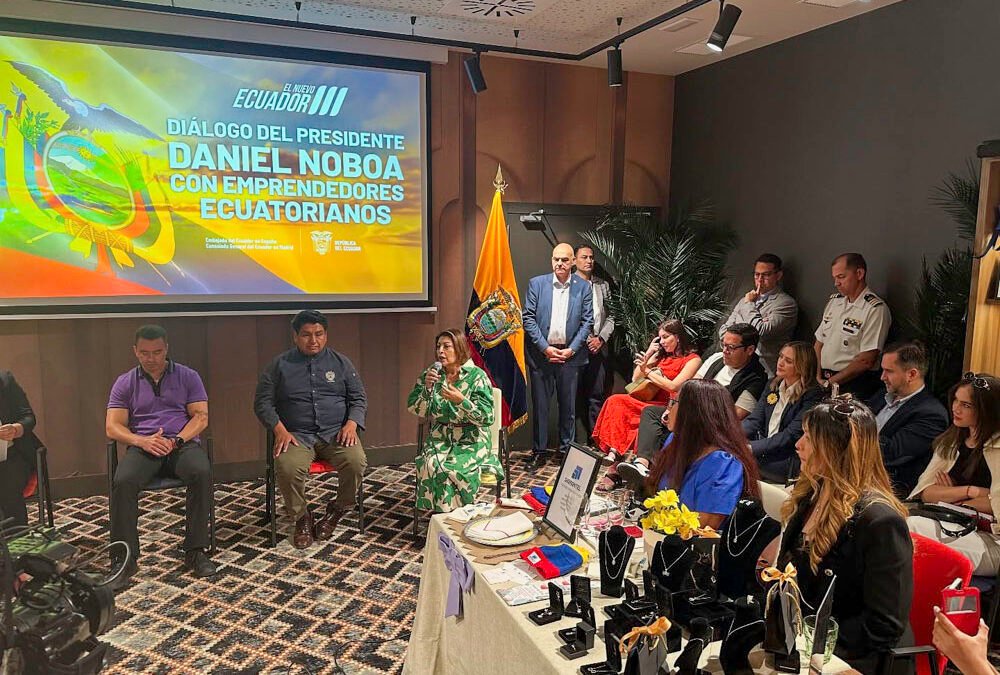 Daniel Noboa destaca el emprendimiento ecuatoriano en España: encuentro con empresarios migrantes en Madrid